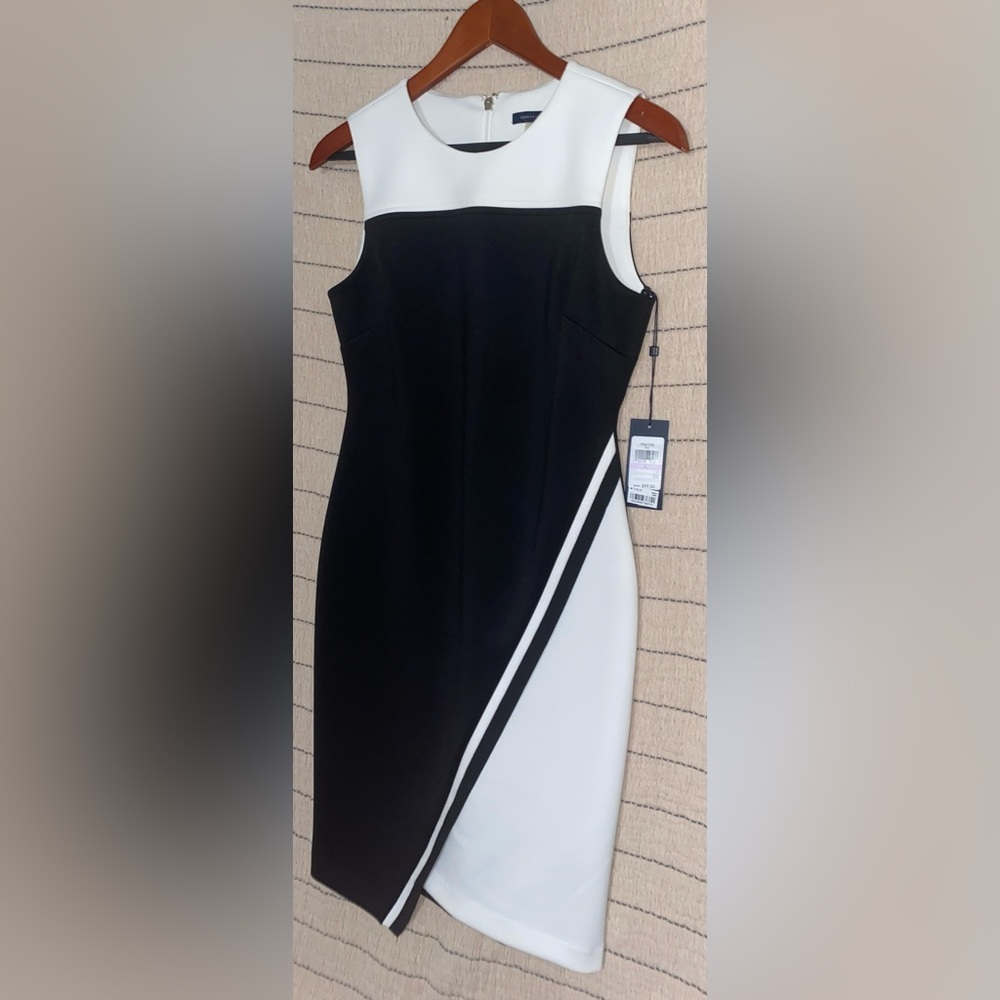 Tommy Hilfiger Black and White Abstract Bodycon Scuba Shortsleeved Dress